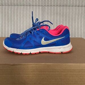 Women’s nike running shoes